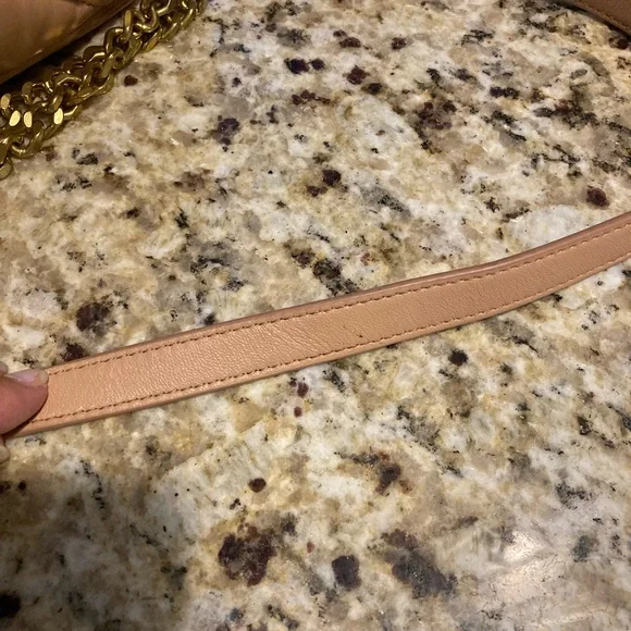 Vince Camuto Quilted Tan Crossbody Bag. EUC. - Picture 10 of 10